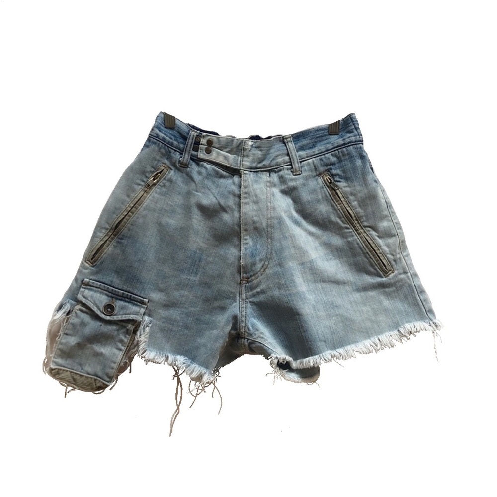 ENERGIE CUT-OFF SHORTS